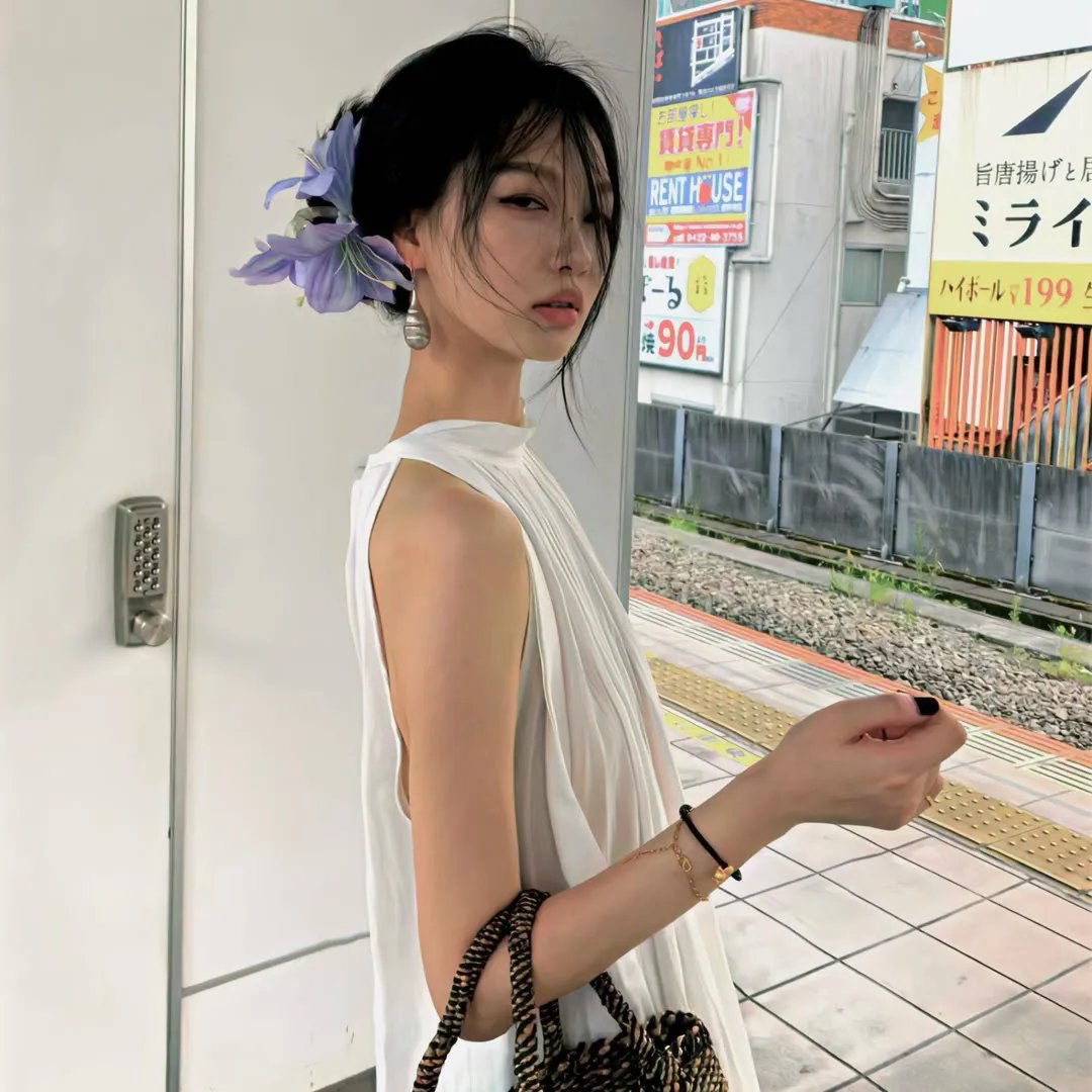 人间失格：太宰治和三个女人们